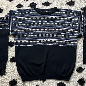 DEMETRE size LARGE vintage Men's Black Patterned Sweater